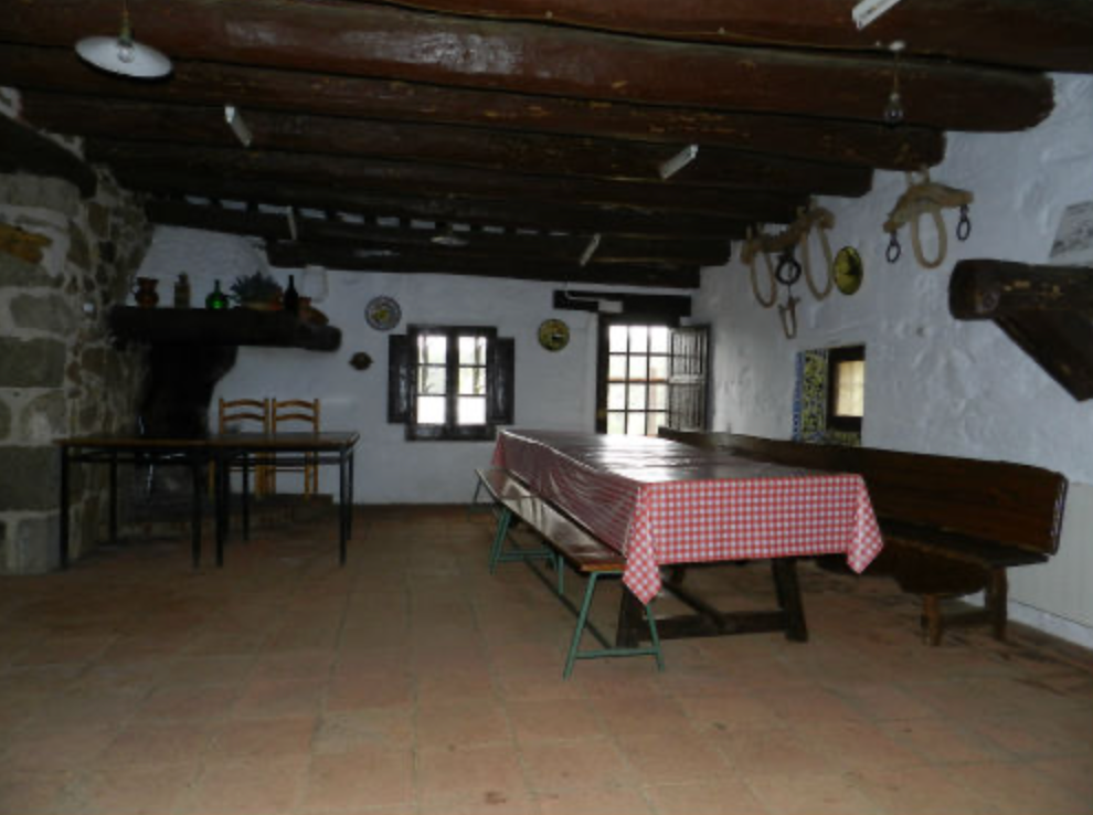 Menjador 1 - Montcau.webp