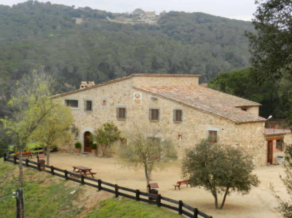 Can Montcau